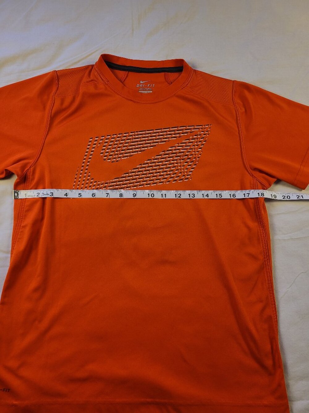 Nike Tee Shirt DRI-Fit Boys XL orange - Picture 8 of 10